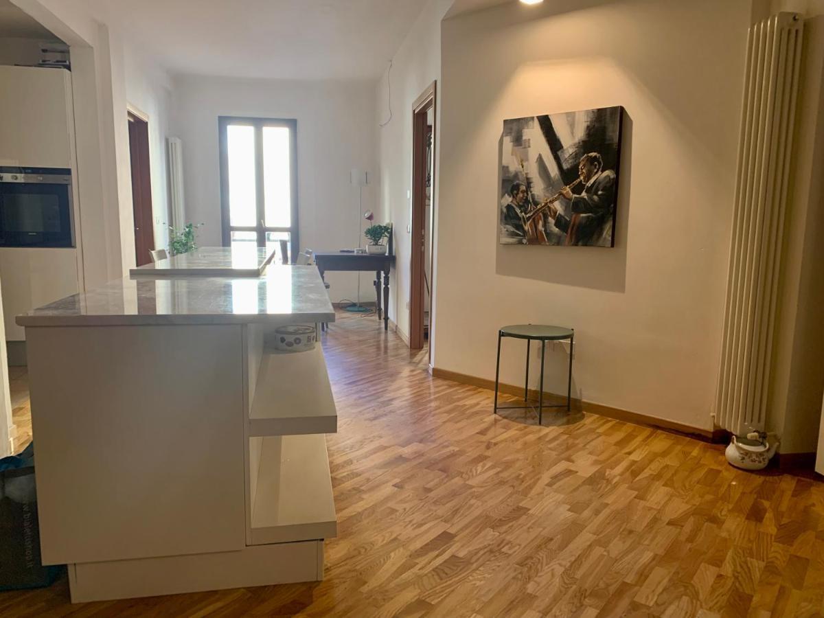 Apartament Loft Del Pratello Bolonia Zewnętrze zdjęcie