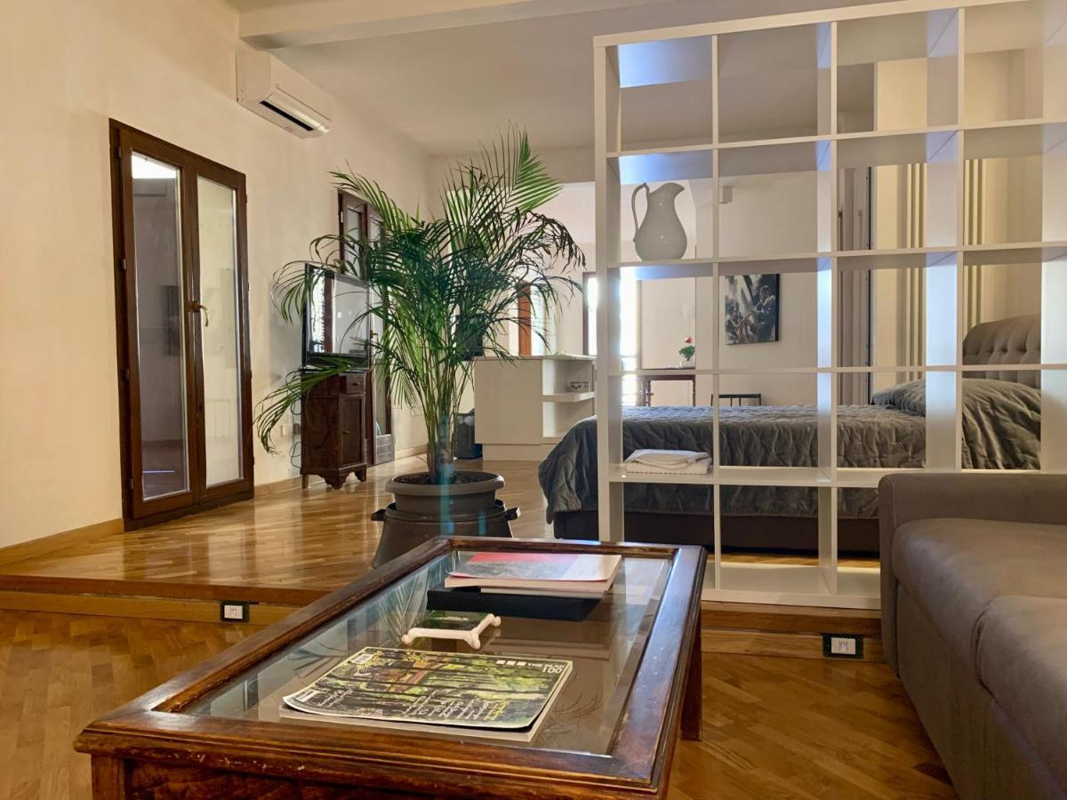 Apartament Loft Del Pratello Bolonia Zewnętrze zdjęcie